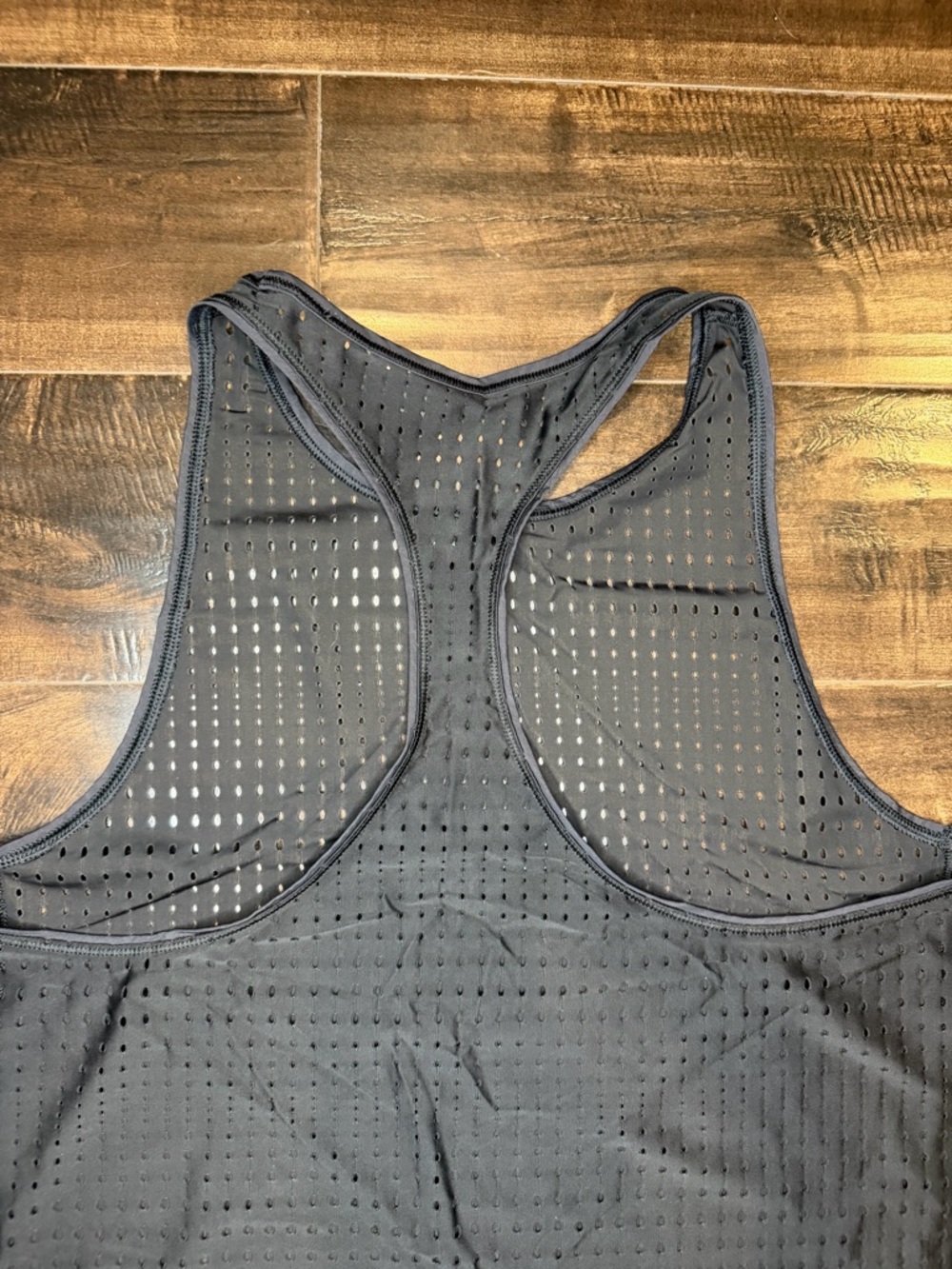 Athleta Black Laser Cut Mesh Racerback Tank Top Size M Training Gym Yoga - Picture 7 of 8